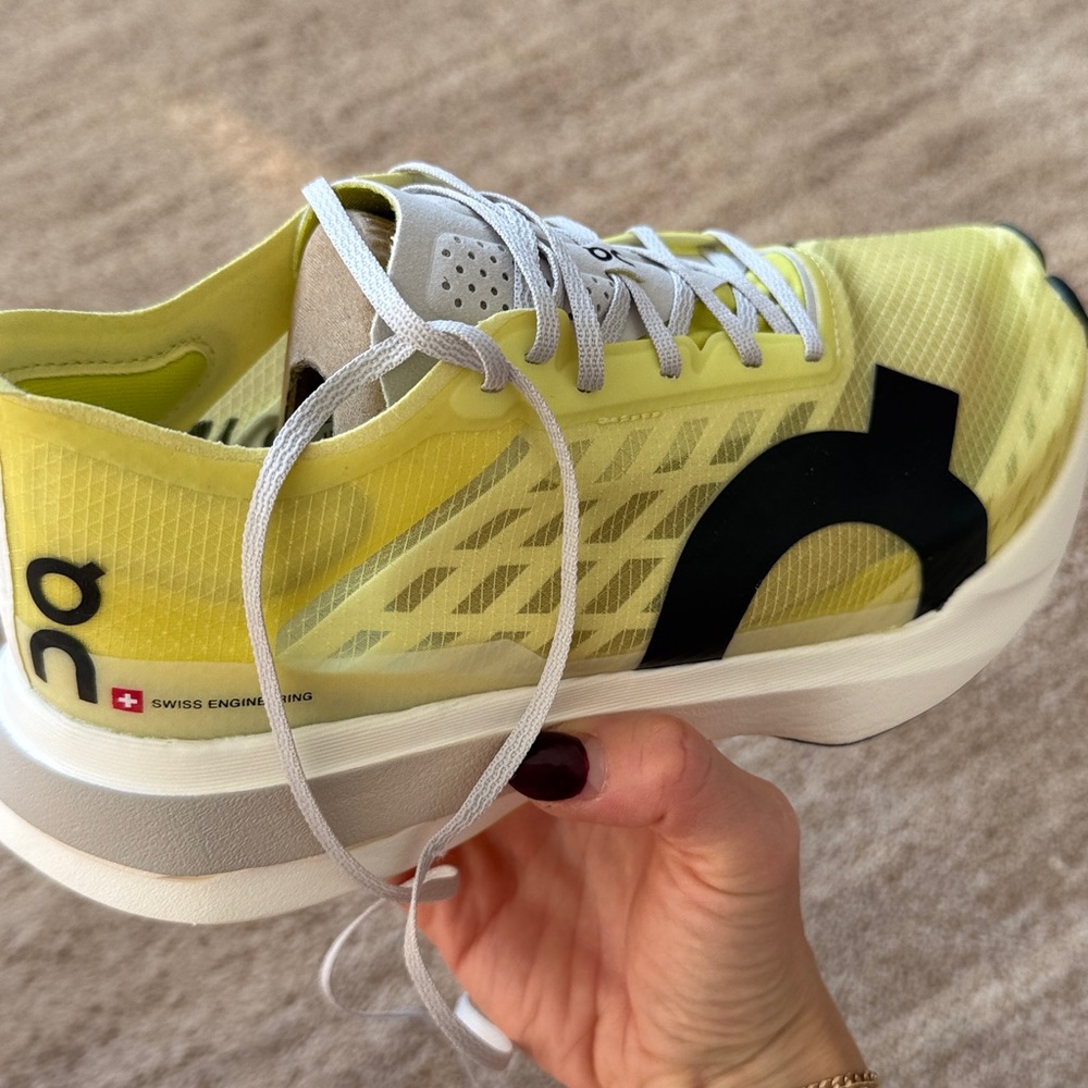 Brand New On Cloudboom Striking Yellow Running Shoes - Picture 7 of 7